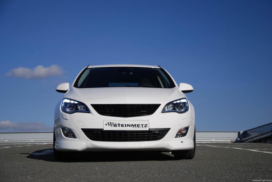  Opel Astra Sports Tourer by Steinmetz 2011 года  (фото 3 из 4)